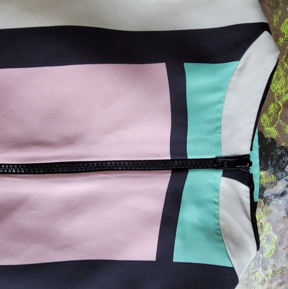 Fun out and about dress - Picture 2 of 8